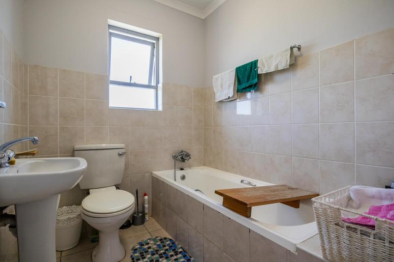 3 Bedroom Property for Sale in Parklands Western Cape